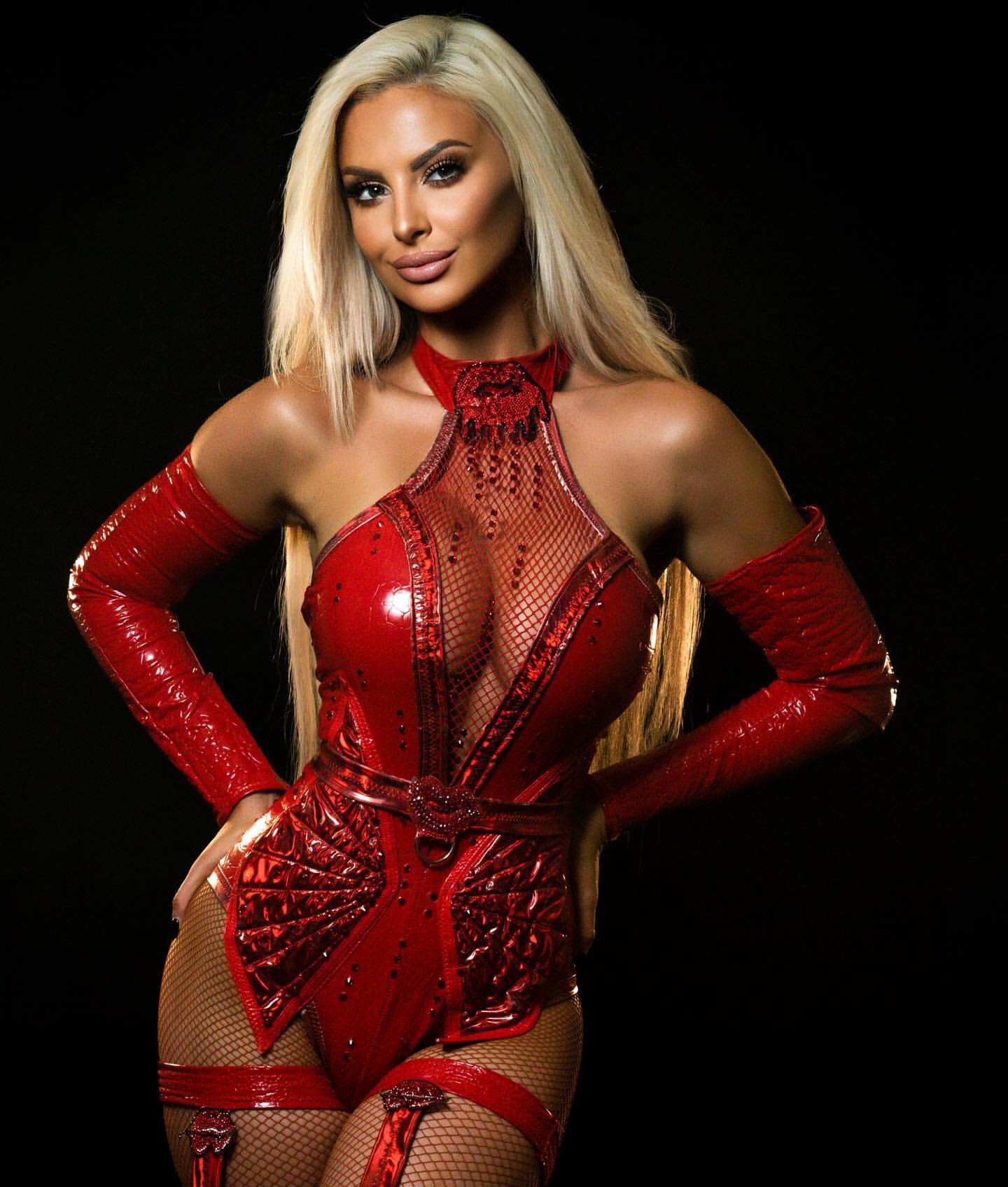 m7im02vosea91 (1) QTV Girl